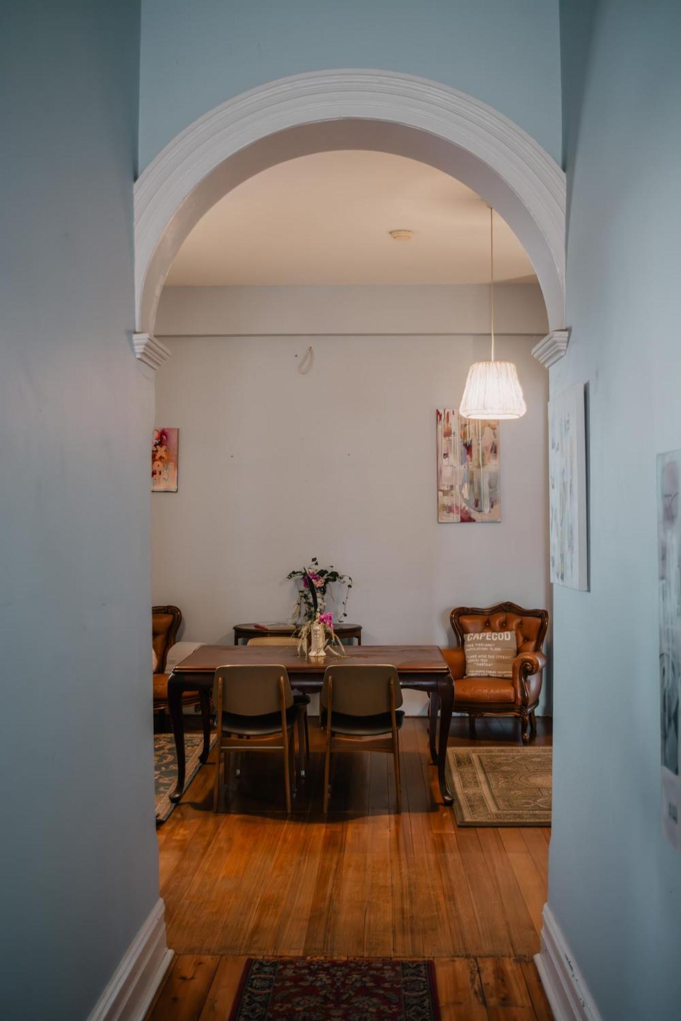 Saint Arnaud La Cochon Rose Motel מראה חיצוני תמונה
