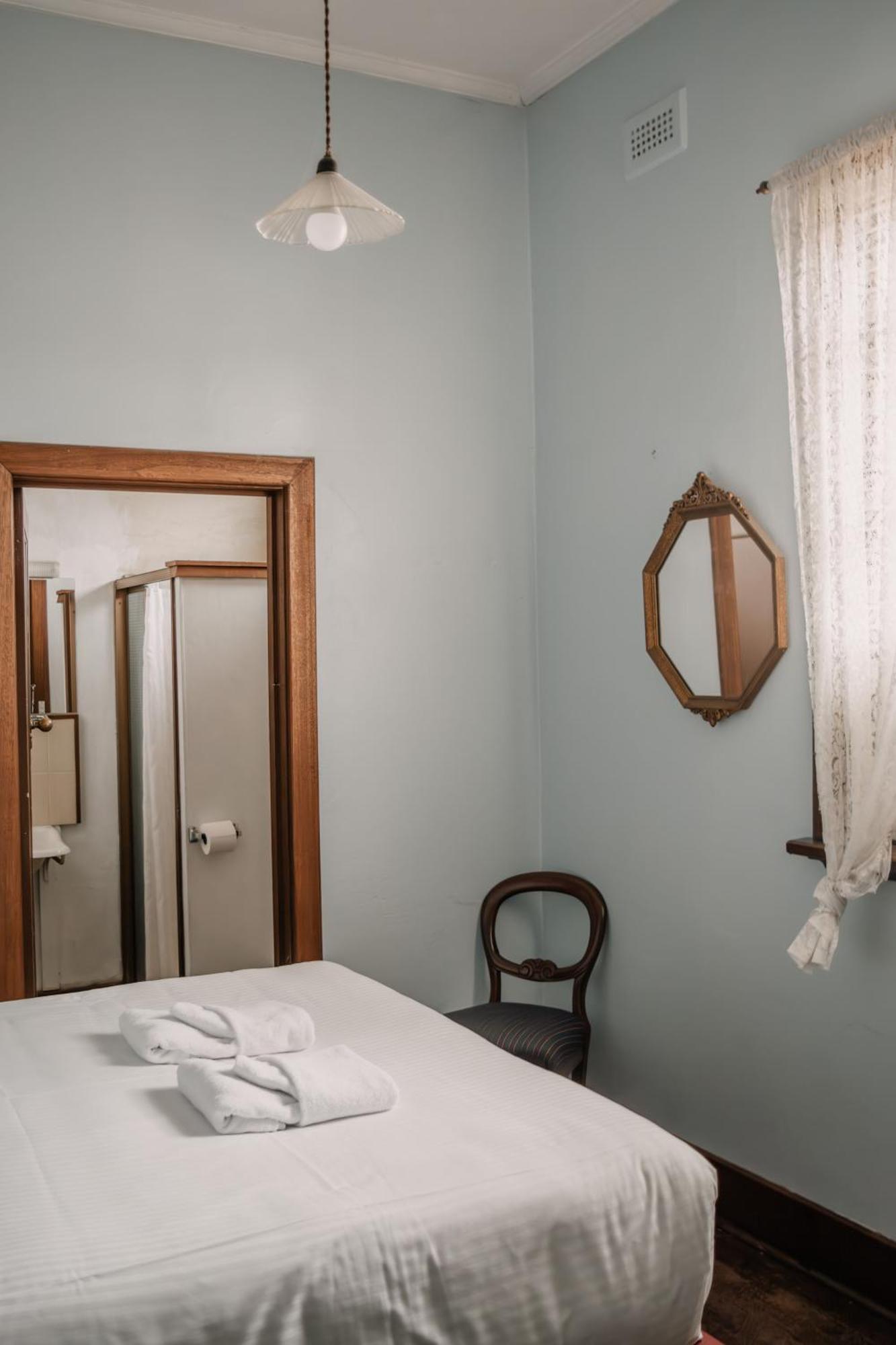 Saint Arnaud La Cochon Rose Motel מראה חיצוני תמונה